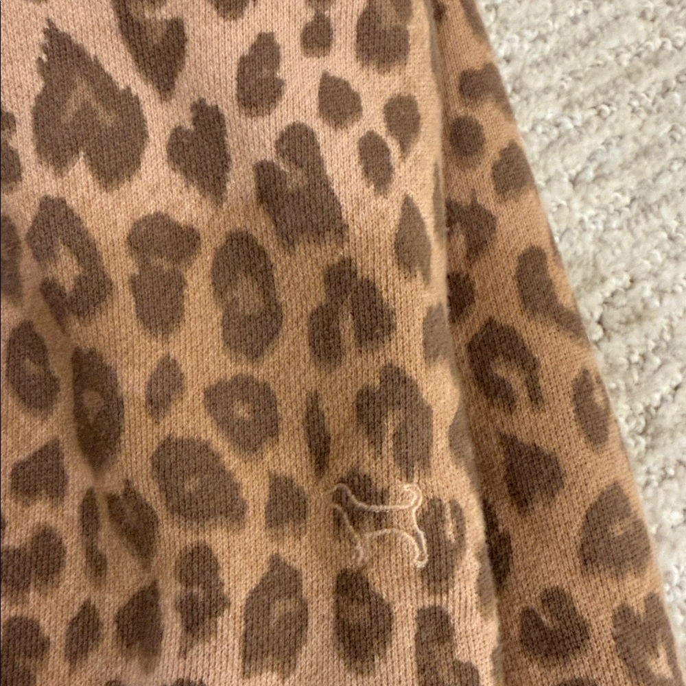 Victoria Secret cheetah sweat set - Picture 7 of 9